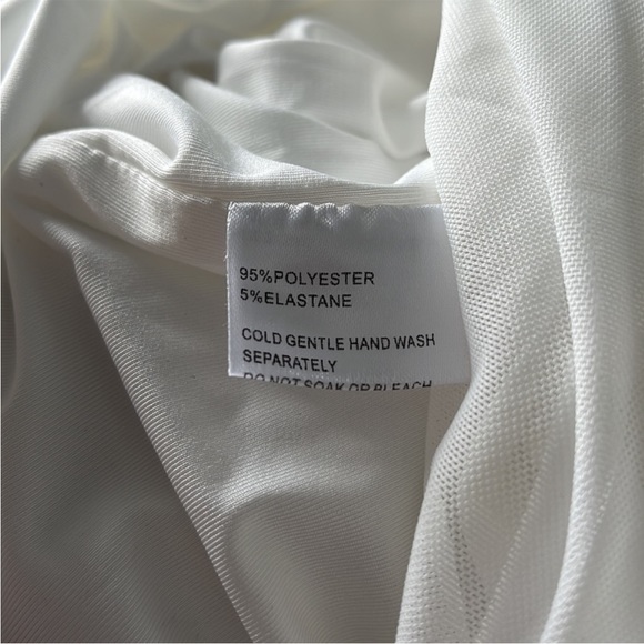 Luvalot Clothing Long sleeve Mini White Dress Size 4 - Picture 7 of 7